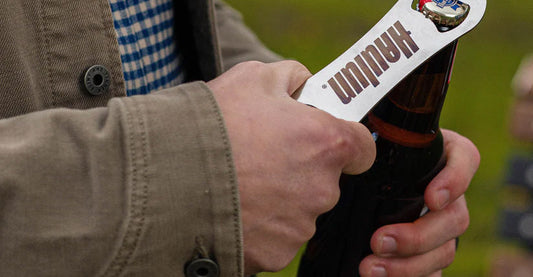 How to Open a Beer Bottle Without Your Haulun Bottle Opener